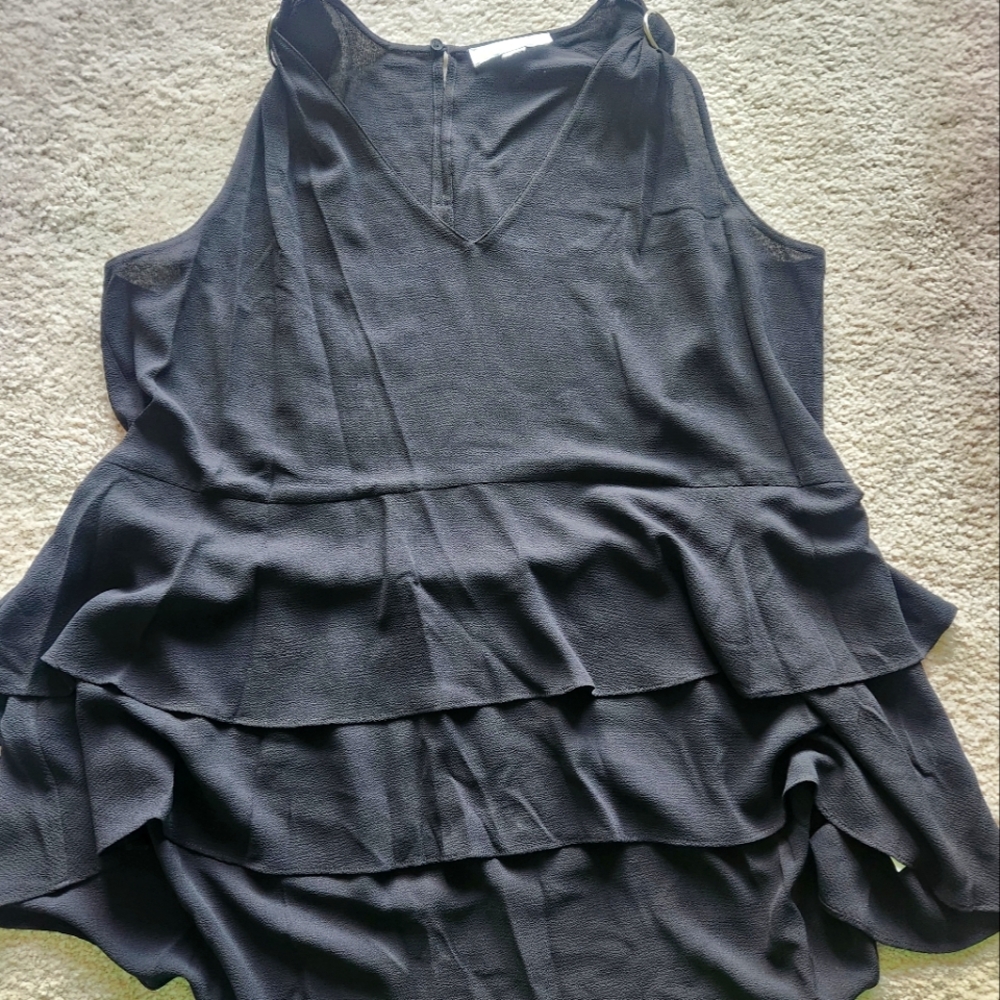 Super cute tiered top